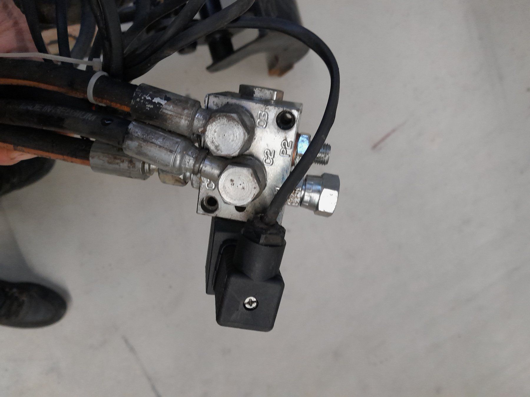 Pinze: Occ. Universalgreifer mit Rotor – Usato da Haslen AI venduto da Wildtech 2