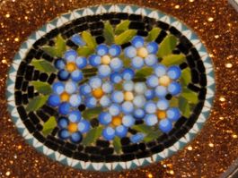 Antike Micromosaik Goldstone italienische Brosche, ca 1850