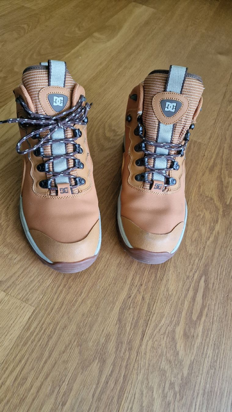 DC shoes Scarpe da uomo: DC Herren Winterschuh Grösse 44.5, 29cm – Usato da Urtenen-Schönbühl venduto da Saints67 1