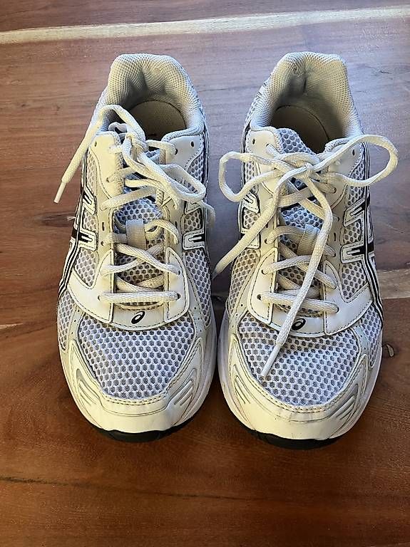 Asics Scarpe da uomo: Asics- GEL 1130 – Usato da Winterthur venduto da horvath09