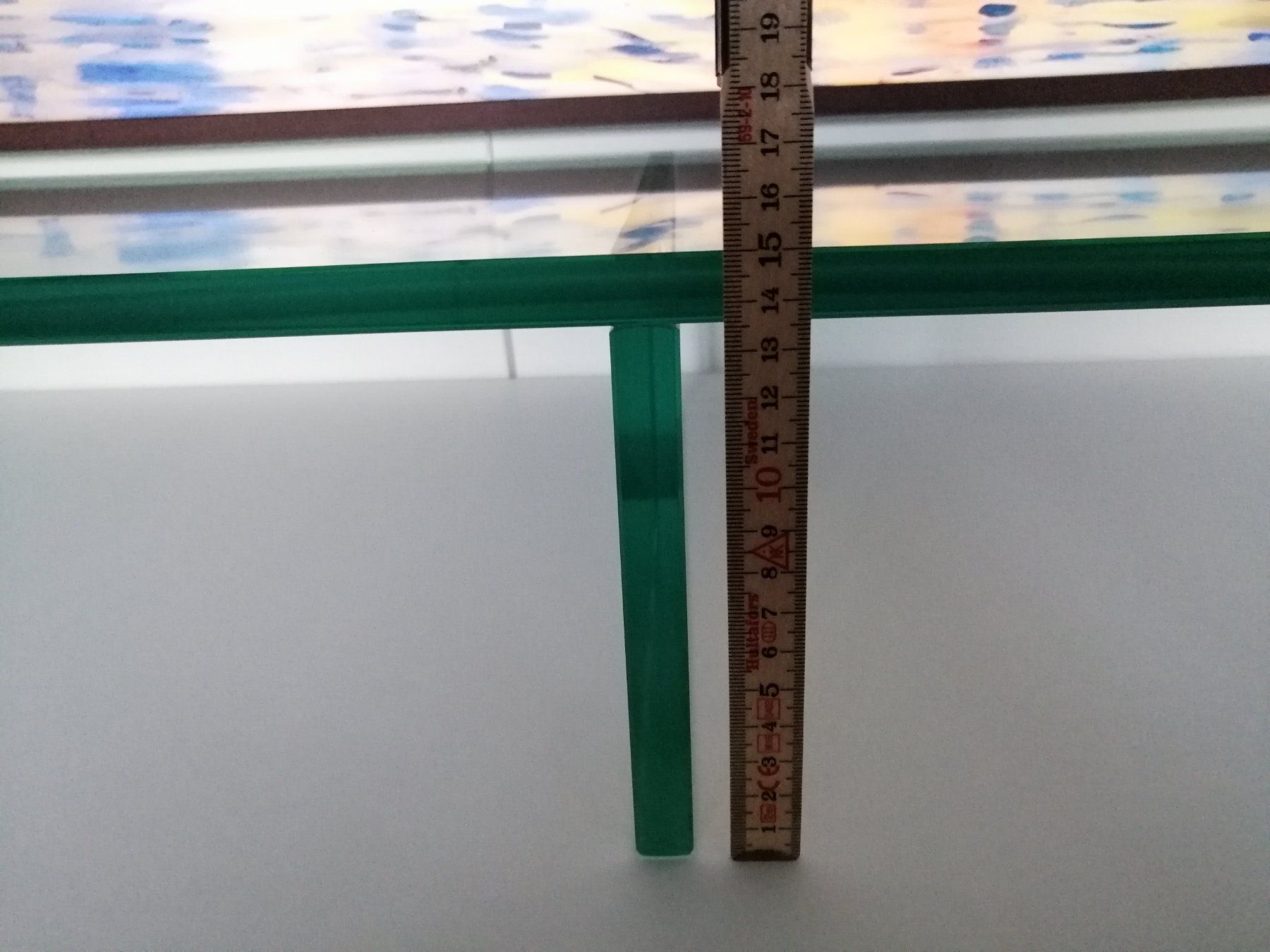 TV Möbel: Fernsehmöbel aus Glas – Gebraucht aus Thal von Chinev 3