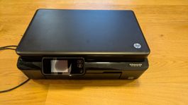 HP Photosmart 5520 Drucker/Scanner/Kopierer im Top Zustand.