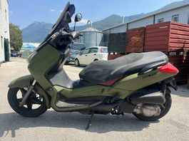 Vendo scooter X-MAX YAMAHA YP250R