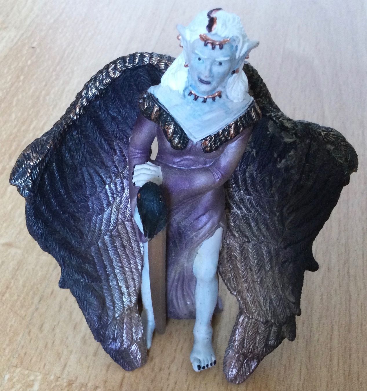 Schleich Statuette: SCHLEICH ELFE MENATEA VON BAYALA 2007 WIE NEU VITRINENFIGUR – Usato da Basel venduto da pink2010