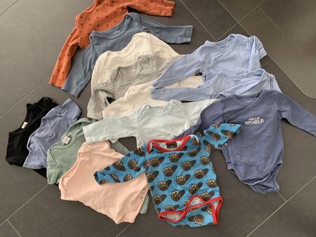 Baby Bodys Set Grösse 74-80 verschiedene Farben und Motive