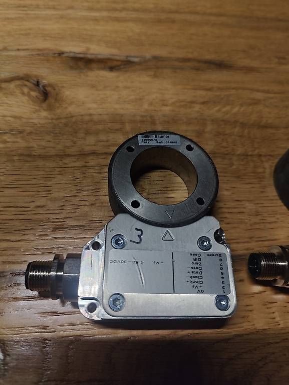 Componenti elettronici: Baumer MHAD 501C5G030SG13NZ00000Q - Encodeurs mag. x3 – Usato da Pâquier-Montbarry venduto da joris.blanc 1