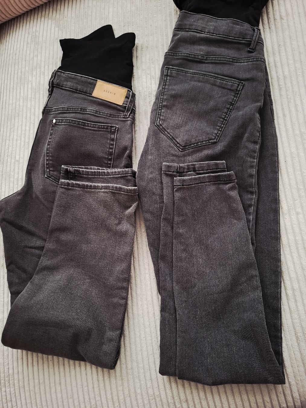 Lotti di vestiti: 2 graue Umstands-Jeans Grösse S – Usato da Bern venduto da fabienneste