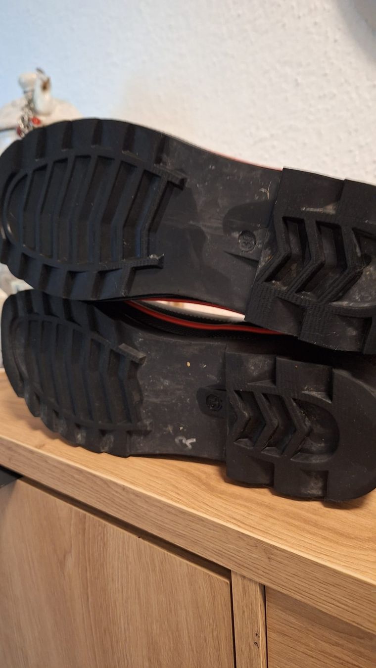 Joop Damenschuhe: Gummistiefelette Design by W. Joop – Gebraucht aus Luzern von pie_y7zc 5