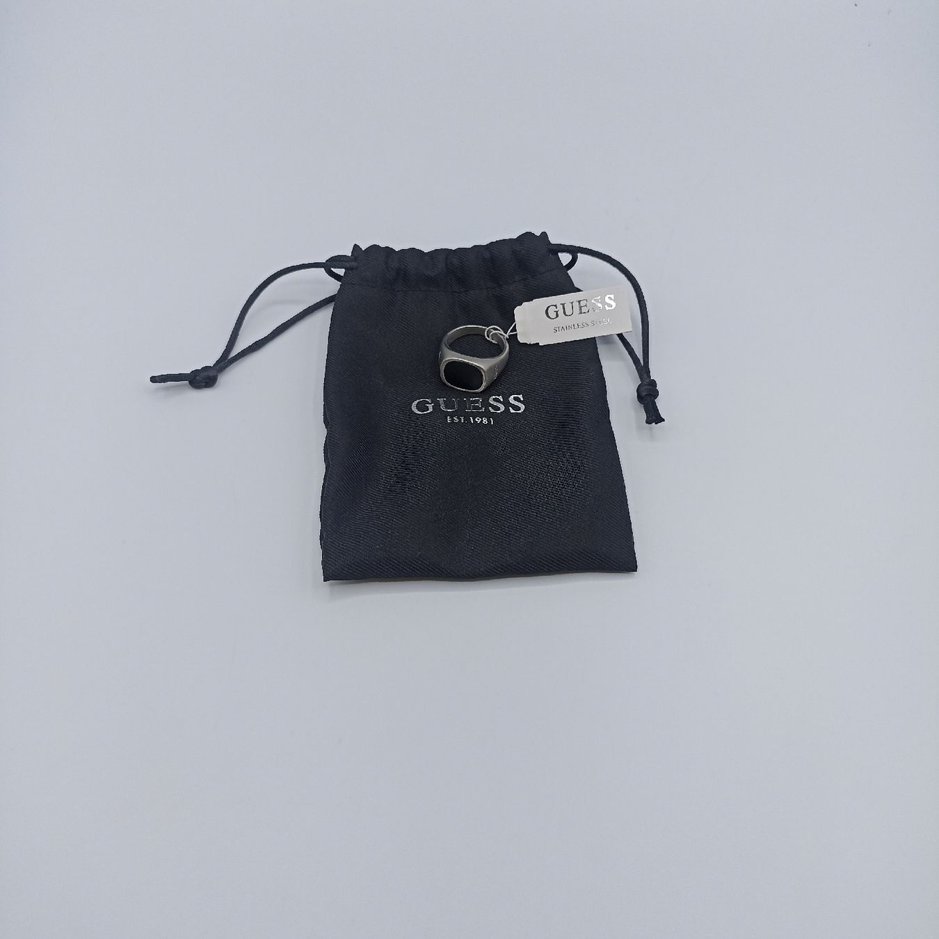 Guess Ringe: Guess Ring (neu) – Neu und originalverpackt aus Schaffhausen von