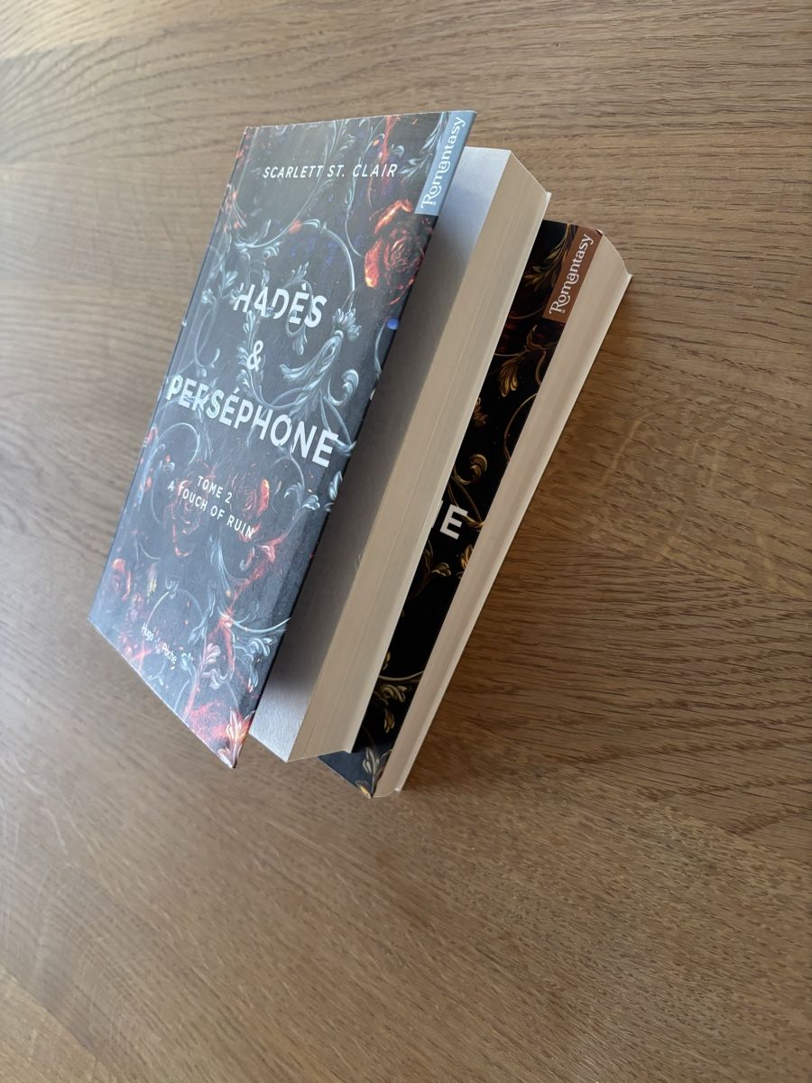 Bücher: Duo livres romantasy  – Neu (gemäss Beschreibung) aus Conthey von deb_29ww 2