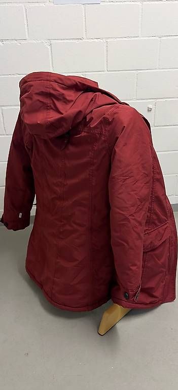 Timberland Cappotti: Timberland Winterjacke Damen - S – Usato da Kilchberg ZH venduto da TonyDruhs