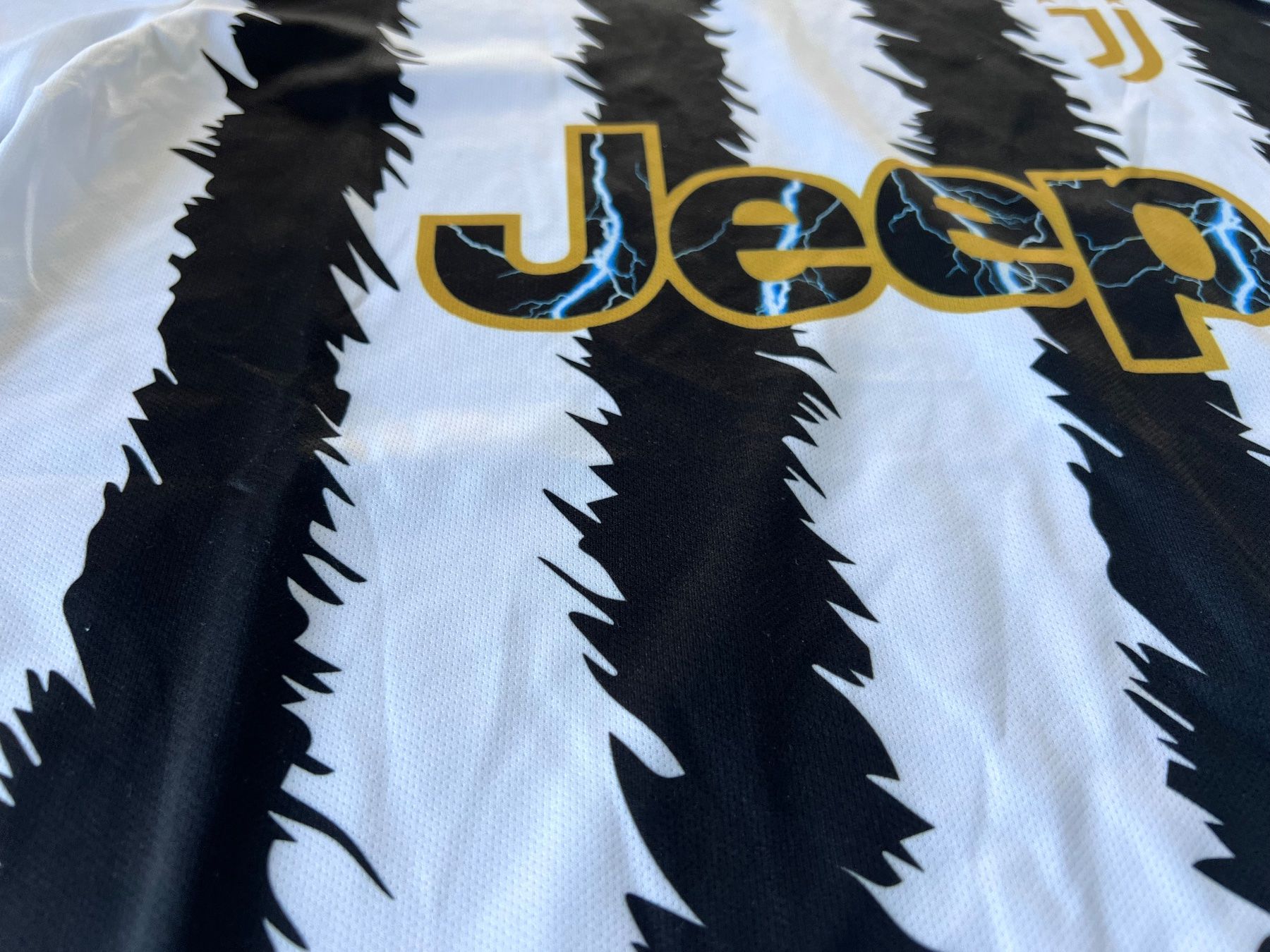 Trainer, Turnhosen & -trikots: Fußballtrikot, S – Gebraucht aus Walzenhausen von Cerna007 3