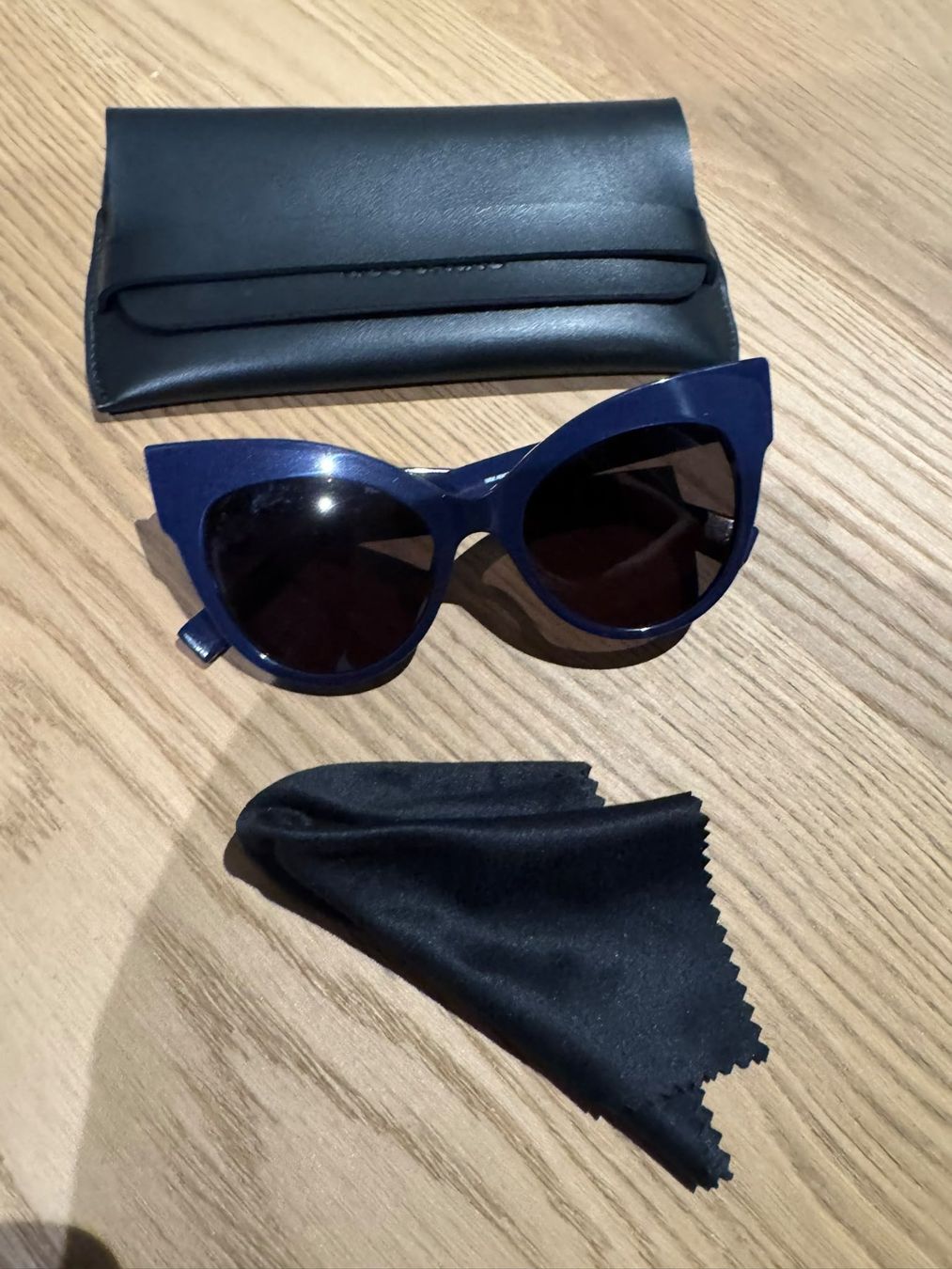 Max Mara Occhiali & Lenti: MAXMARA Sunglasses – Nuovo (secondo la descrizione) da Zürich venduto da aygo_a