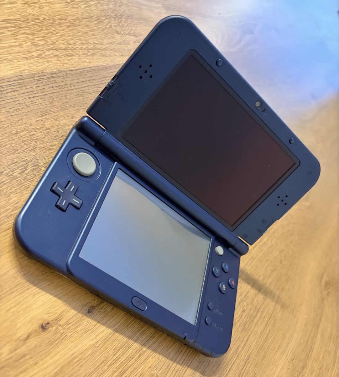Nintendo Console: New 3DS XL mit Originalverpackung – Usato da Glattpark(Opfikon) venduto da Beubeu44 1