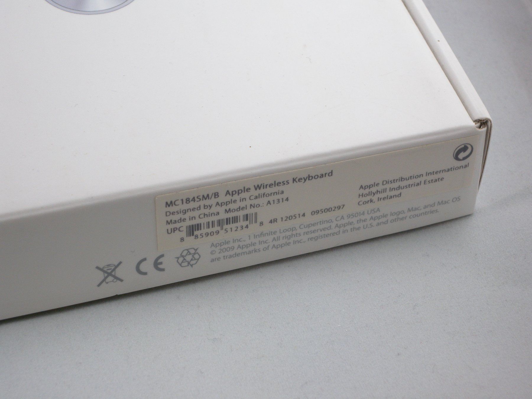 Apple Tastiere: Apple Wireless Keyboard ab 1.- mit OVP – Usato da Gordola venduto da ludens 3