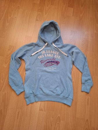 sweat à capuchon