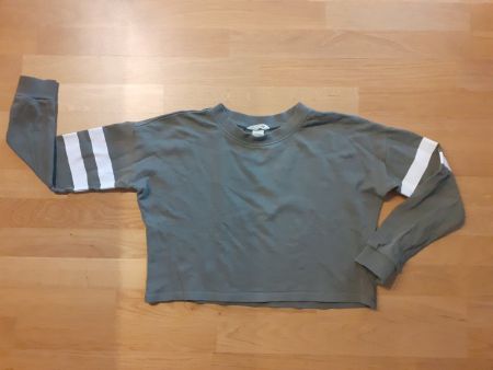 Pullover kurzgeschnitten, Gr. 146/152
