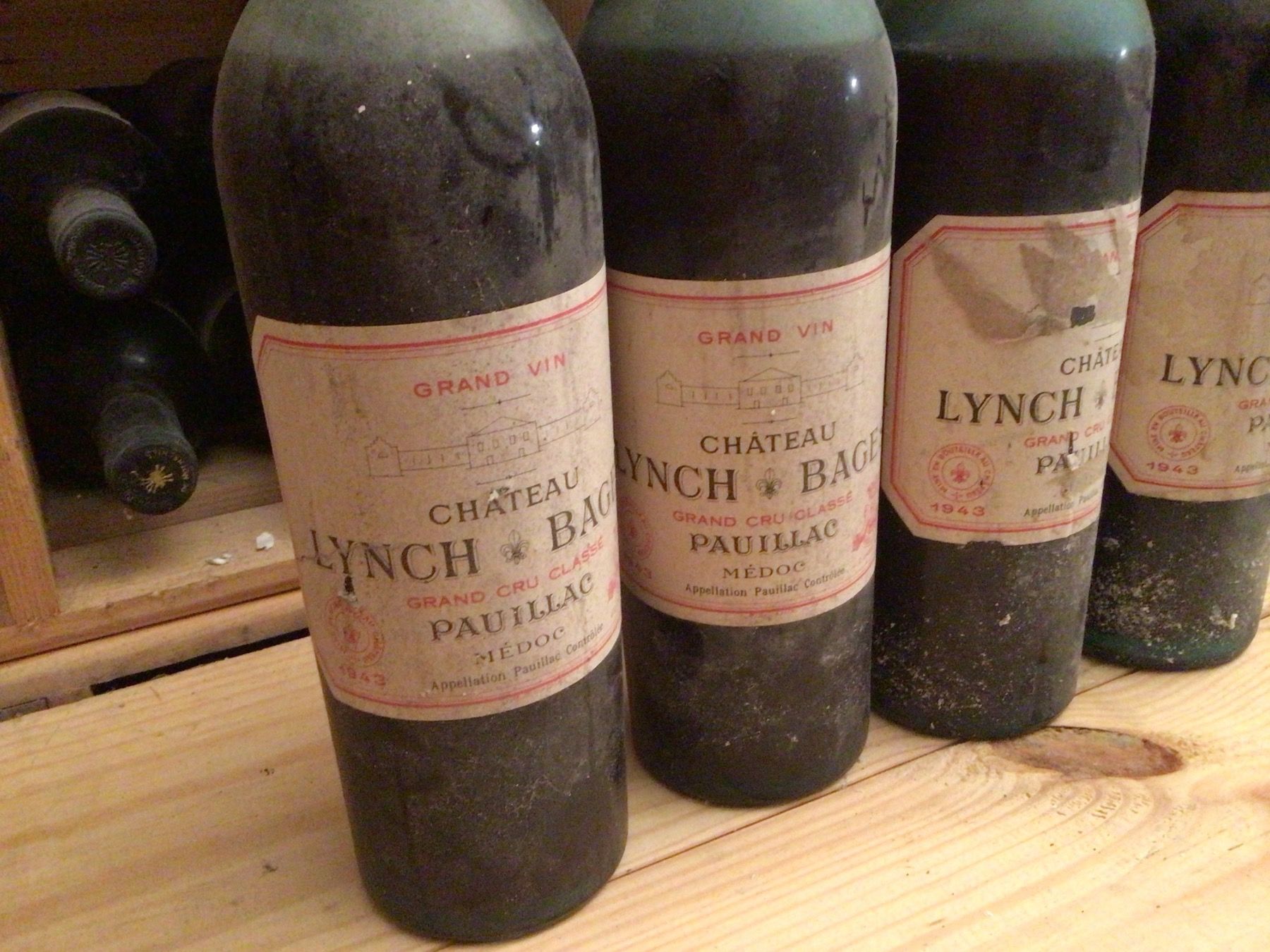 Lynch Bages Vino: 4 Flaschen Lynch Bages 1943 – Usato da Schleinikon venduto da Laegern99 1