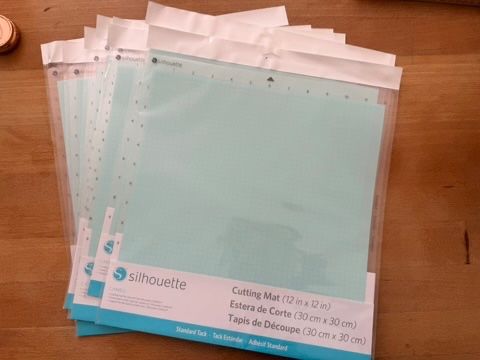 Silhouette Bastelsets: Silhouette Cameo Schneidematten 9 Stk – Neu und originalverpackt aus Basel von Mydonkey