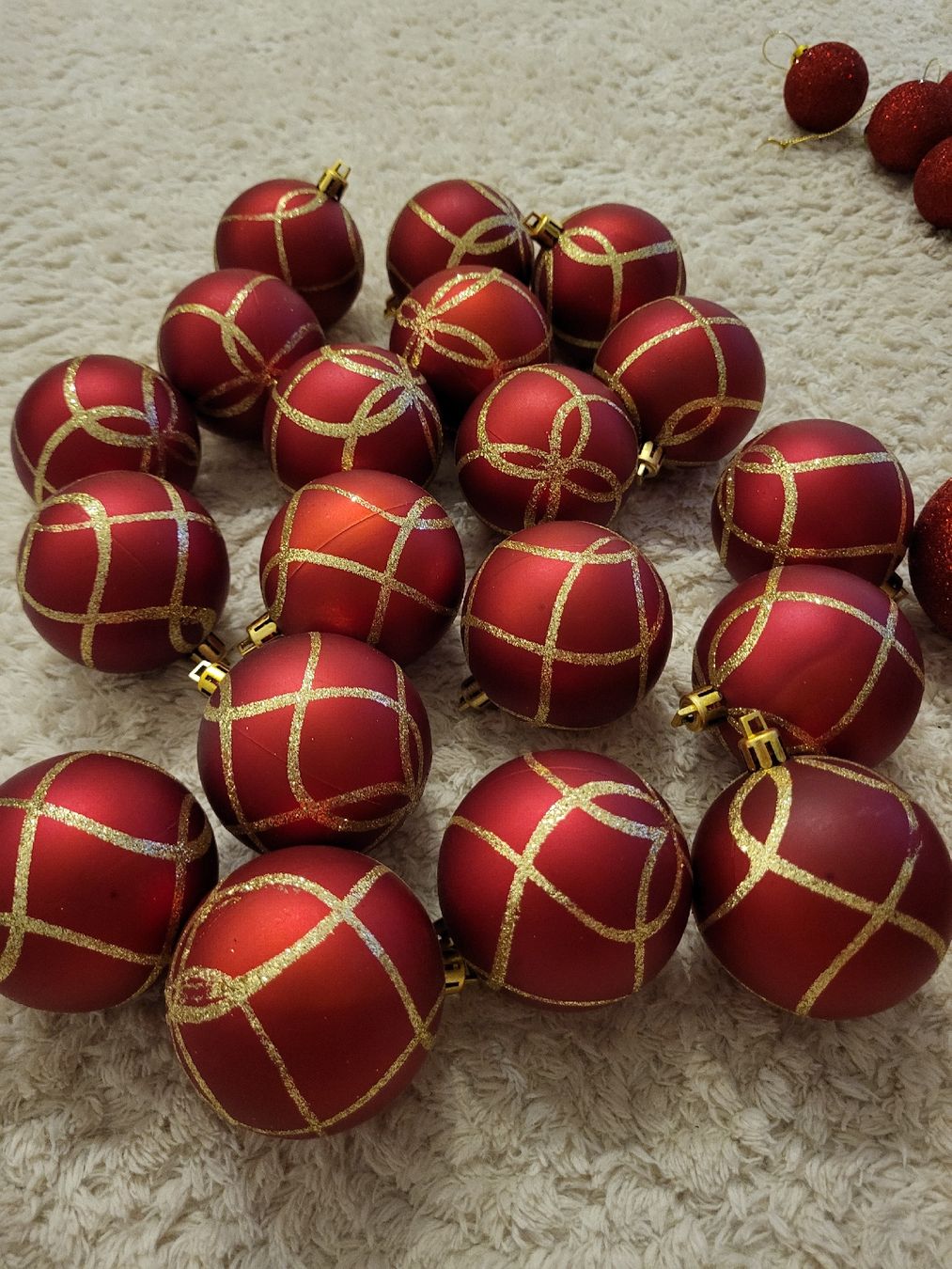 Alle Dekorationen: Weihnachtskugeln Set rot/gold gebraucht – Gebraucht aus Felben-Wellhausen von Brummbaer90 1
