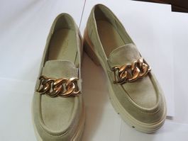 Trendige Catwalk Loafers mit Goldkette, Grösse 36, Top!