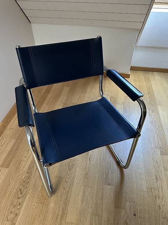 Chaises:  8 Freischwinger-Stühle – D'occasion à Zuerich par Tozde