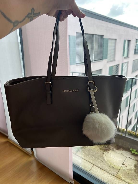 Michael Kors Borse da donna: Michael Kors Tasche – Usato da Glattpark(Opfikon) venduto da Joyce.