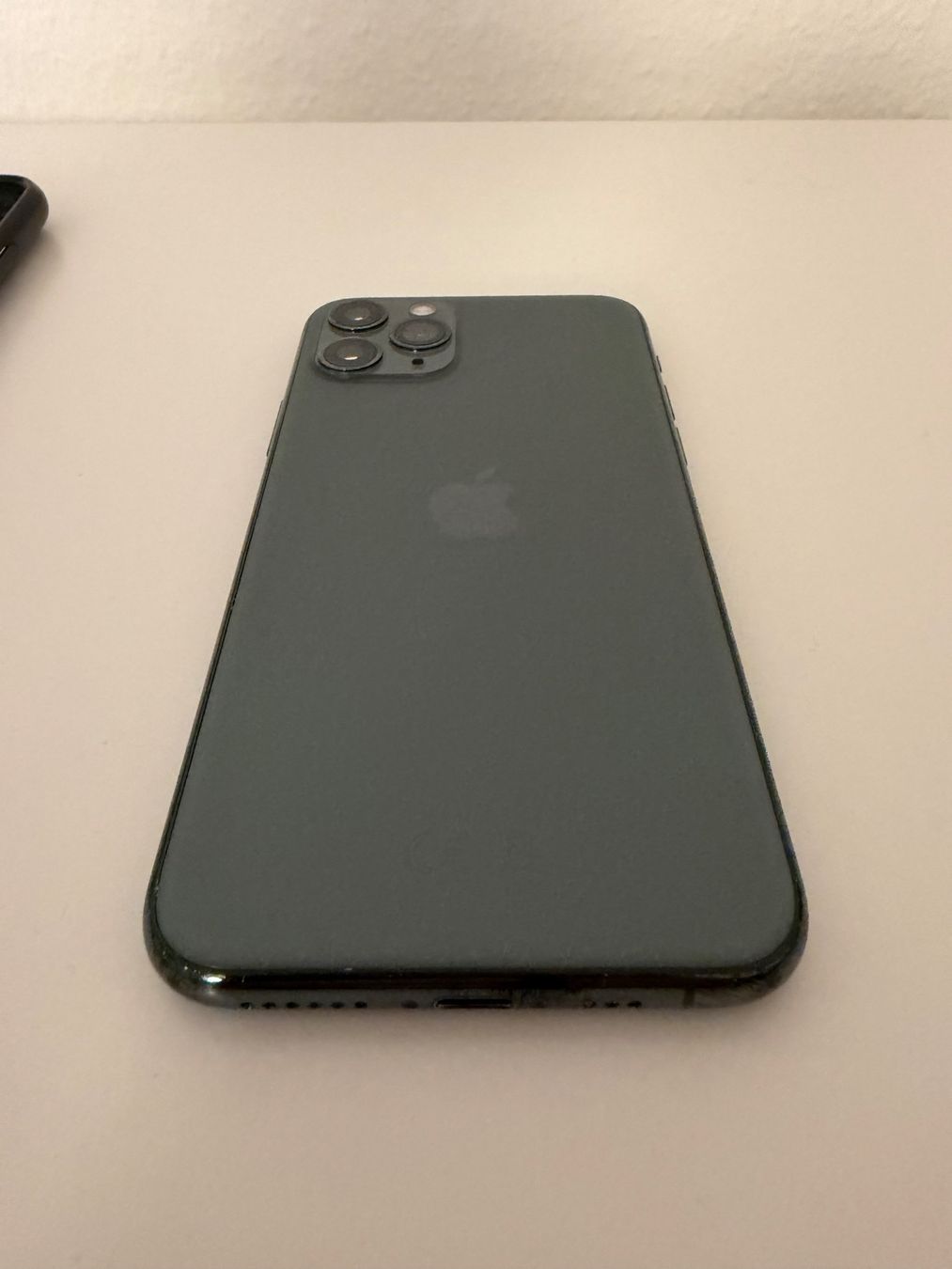 Apple Telefoni cellulari / Smartphones: Iphone 11 Pro - 256 GB – Usato da muttenz venduto da space-frame 2