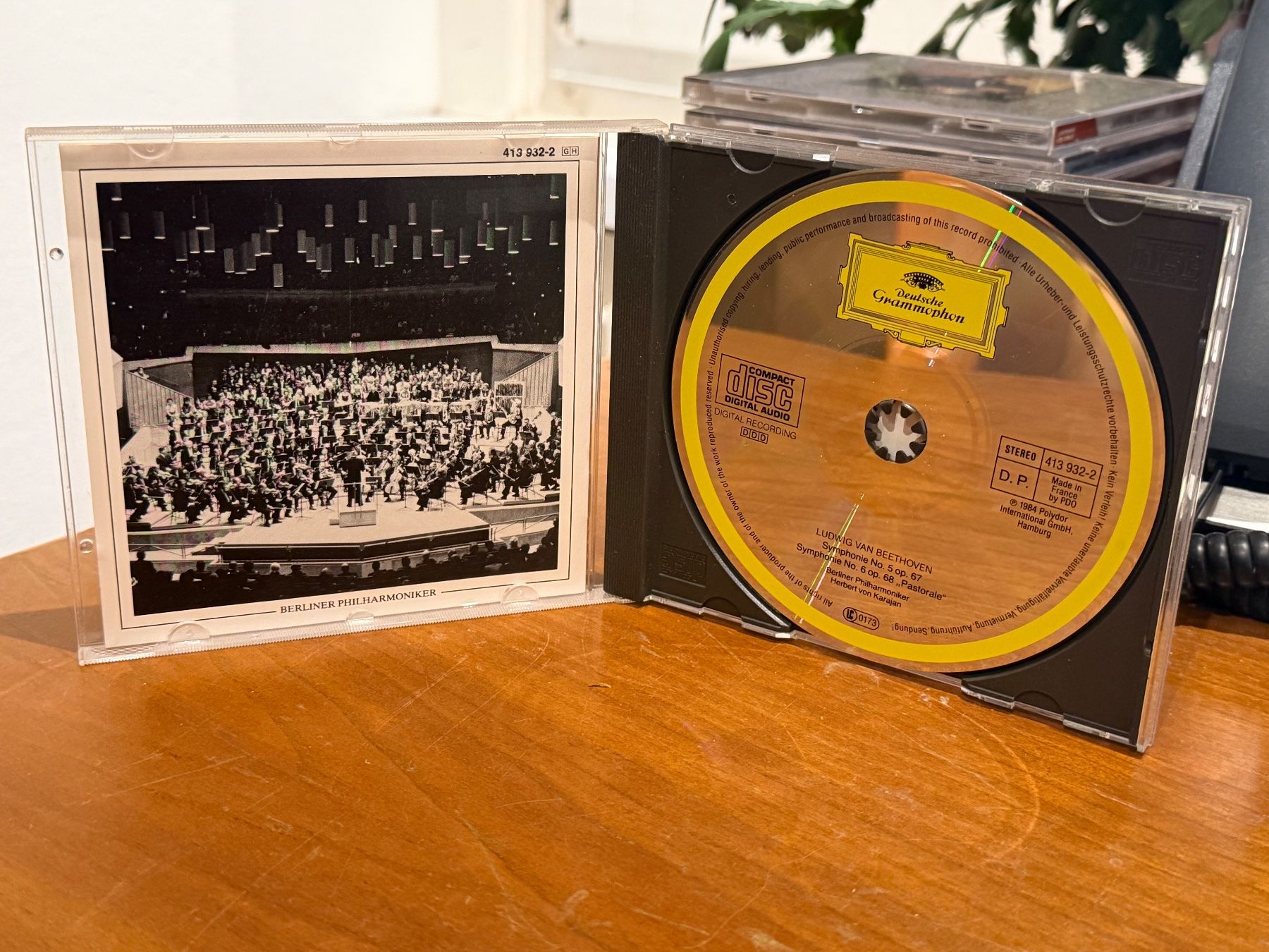 CD: Karajan, Beethoven - Symphony Nos. 5+6 - KA01B – Usato da Küsnacht ZH venduto da pdproject 2