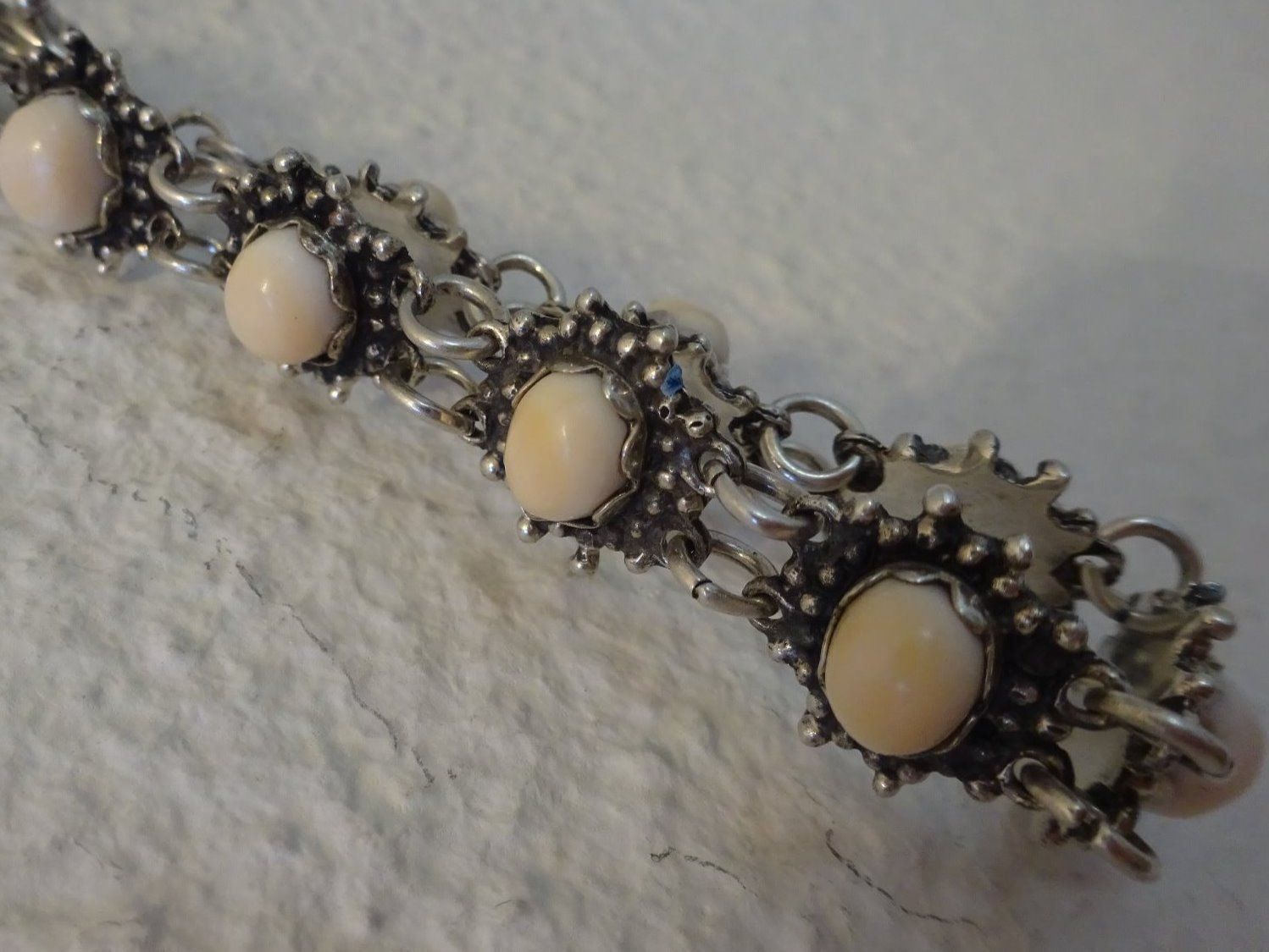 Bracciali & Braccialetti: Armband Engelhaut Koralle / 800 Silber – Usato da Esslingen venduto da FetteSchnecke 7