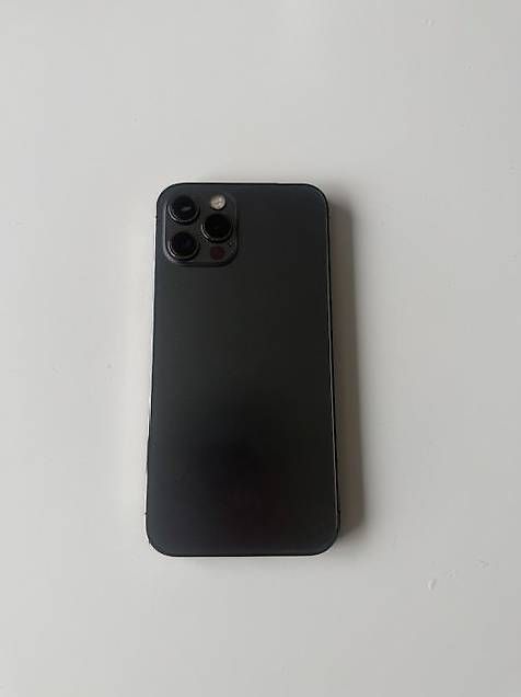 Telefoni cellulari / Smartphones: A vendre / Iphone 12 Pro 256 Go – Usato da Mollie-Margot venduto da ele_6dpy 1