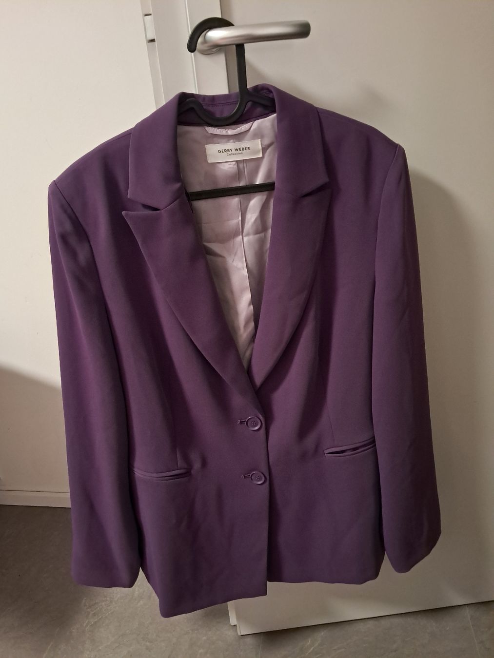 Gerry Weber Completi & Tailleur: Gerry Weber Anzugsjacke  – Nuovo (secondo la descrizione) da Uster venduto da sop_2fxk