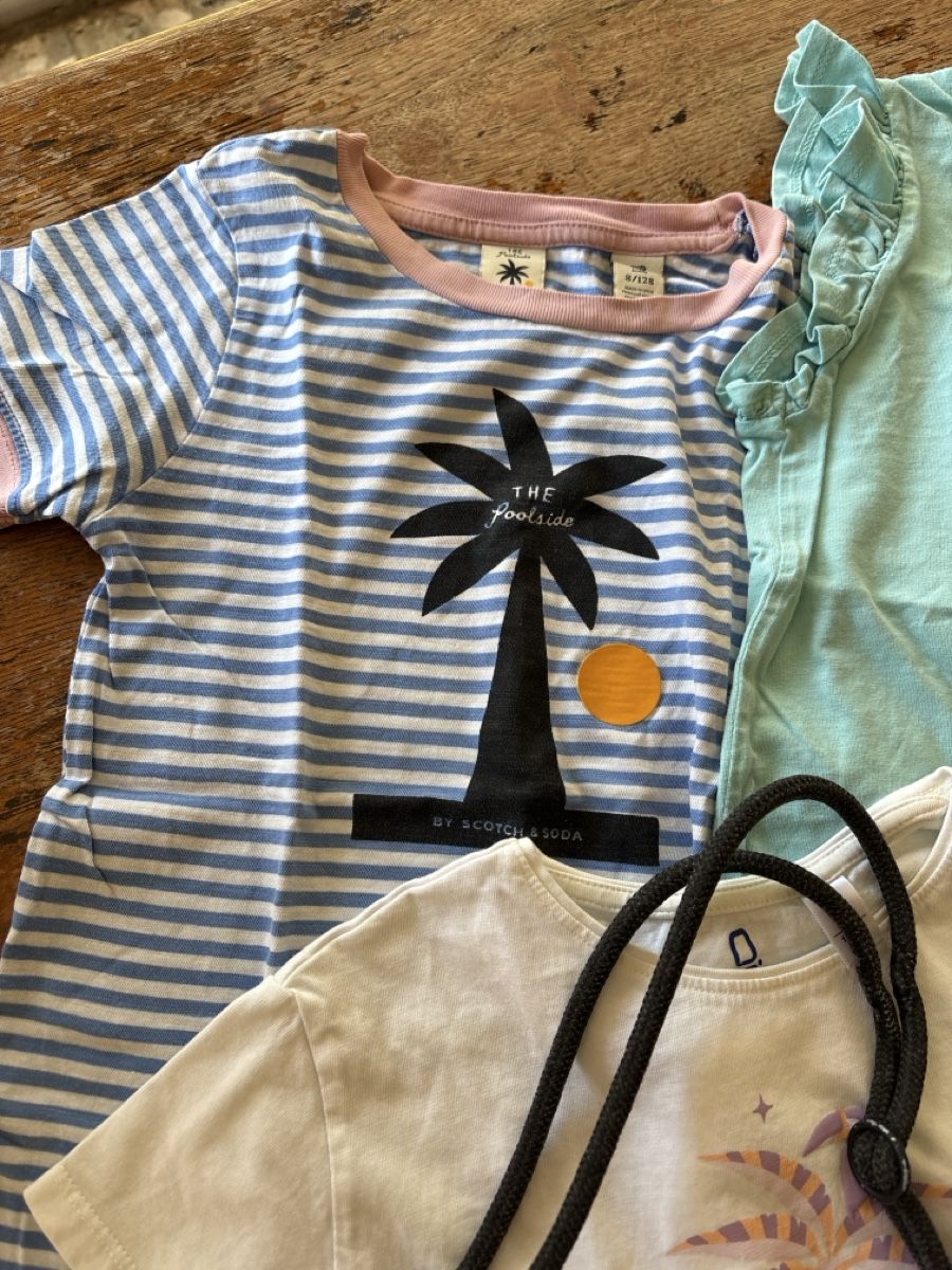Blouses, T-shirts & Tops: T-Shirts gr 128  – D'occasion à Evilard par Anna0135 1