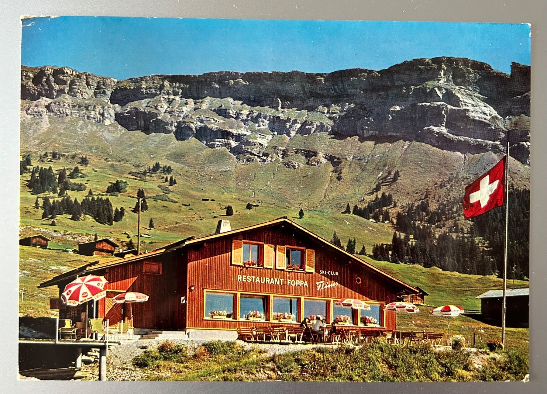 Ansichtskarten: Flims Bergrestaurant Foppa mit Flimserstein – Gebraucht aus Athenaz (Avusy) von xam48