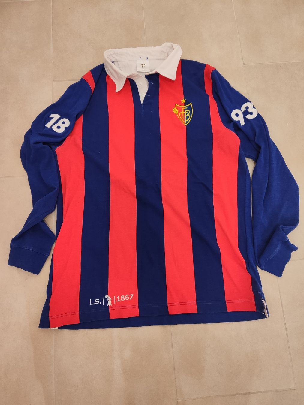 FC Basel Magliette Polo: Fcb Fcbasel Basel Pullover Shirt 3 XL – Usato da Münchenstein venduto da tottenb