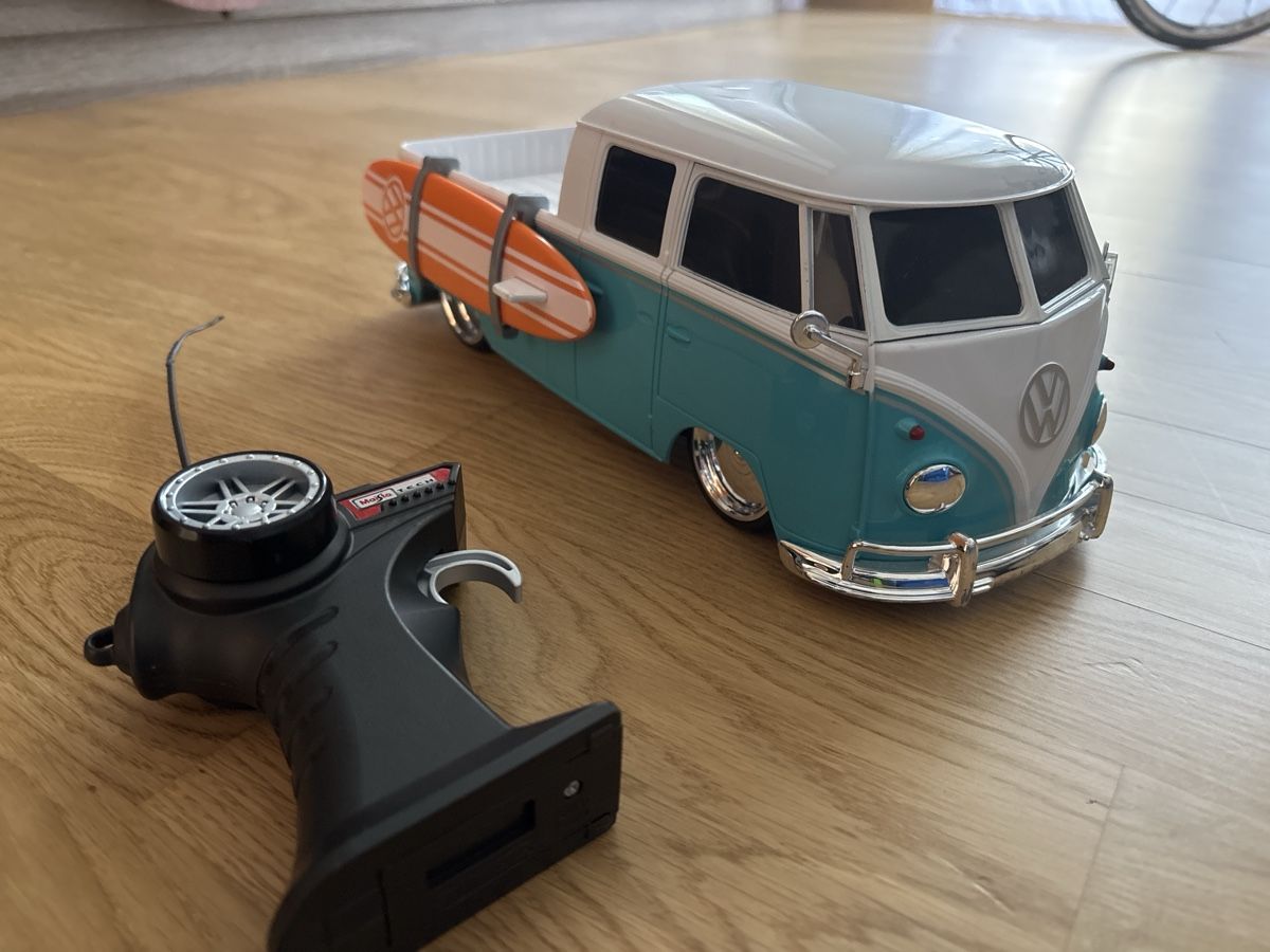 Giocattoli: Spielzeugauto VW Bus Pick-up – Usato da Rünenberg venduto da ZwergLi100