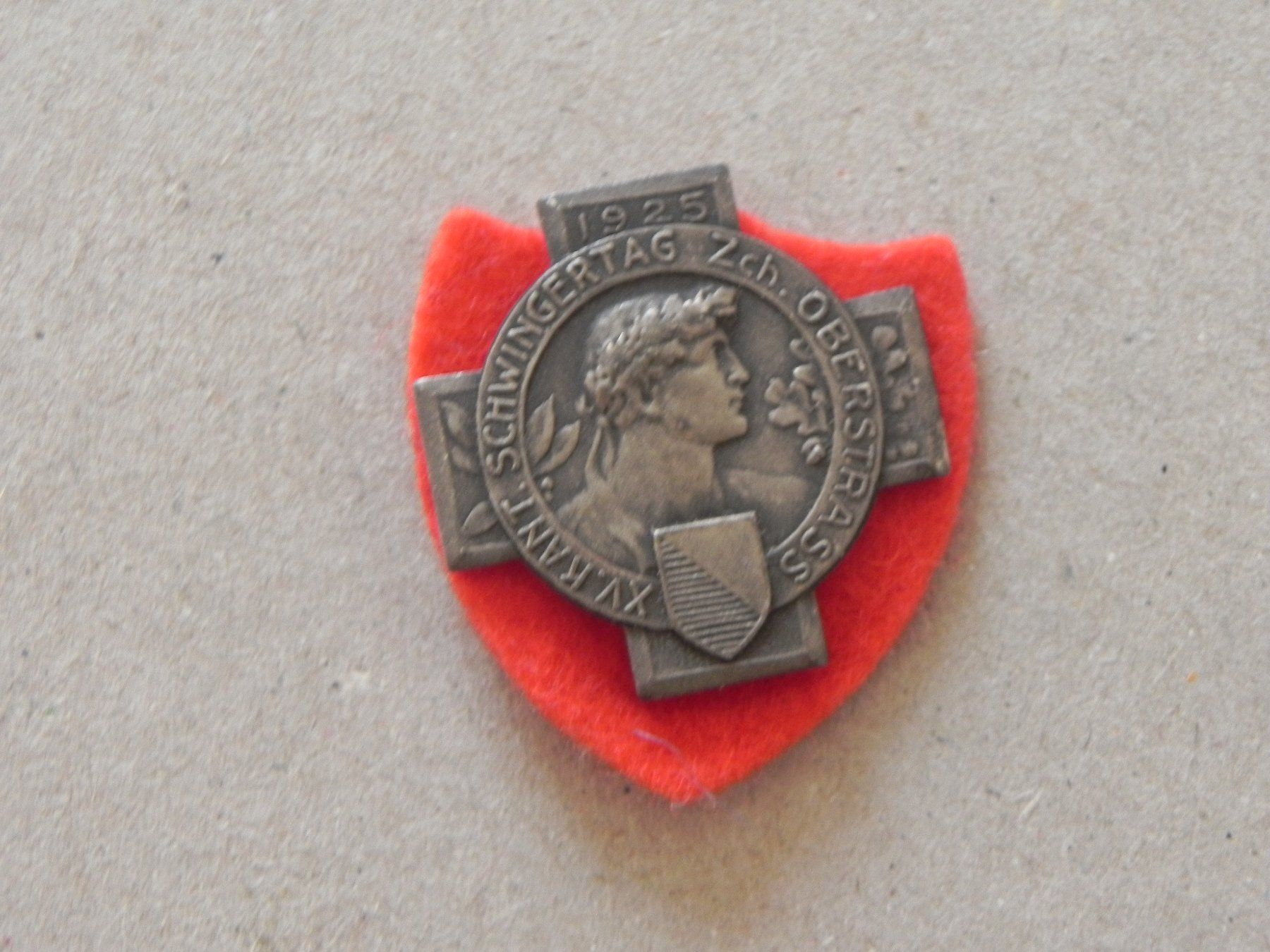 Placchette & Badge: Abzeichen Kantonal Schwingfest Schwingen Oberstrass ZH 1925 – Usato da Siebnen venduto da krimsie