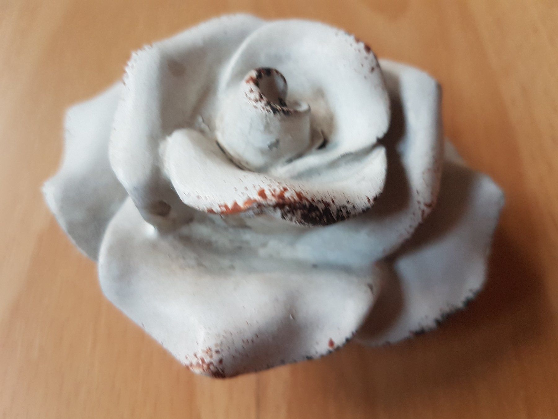 Toutes les décorations: 4 DEKO ROSEN – D'occasion à Sax par prinzenrollen 3