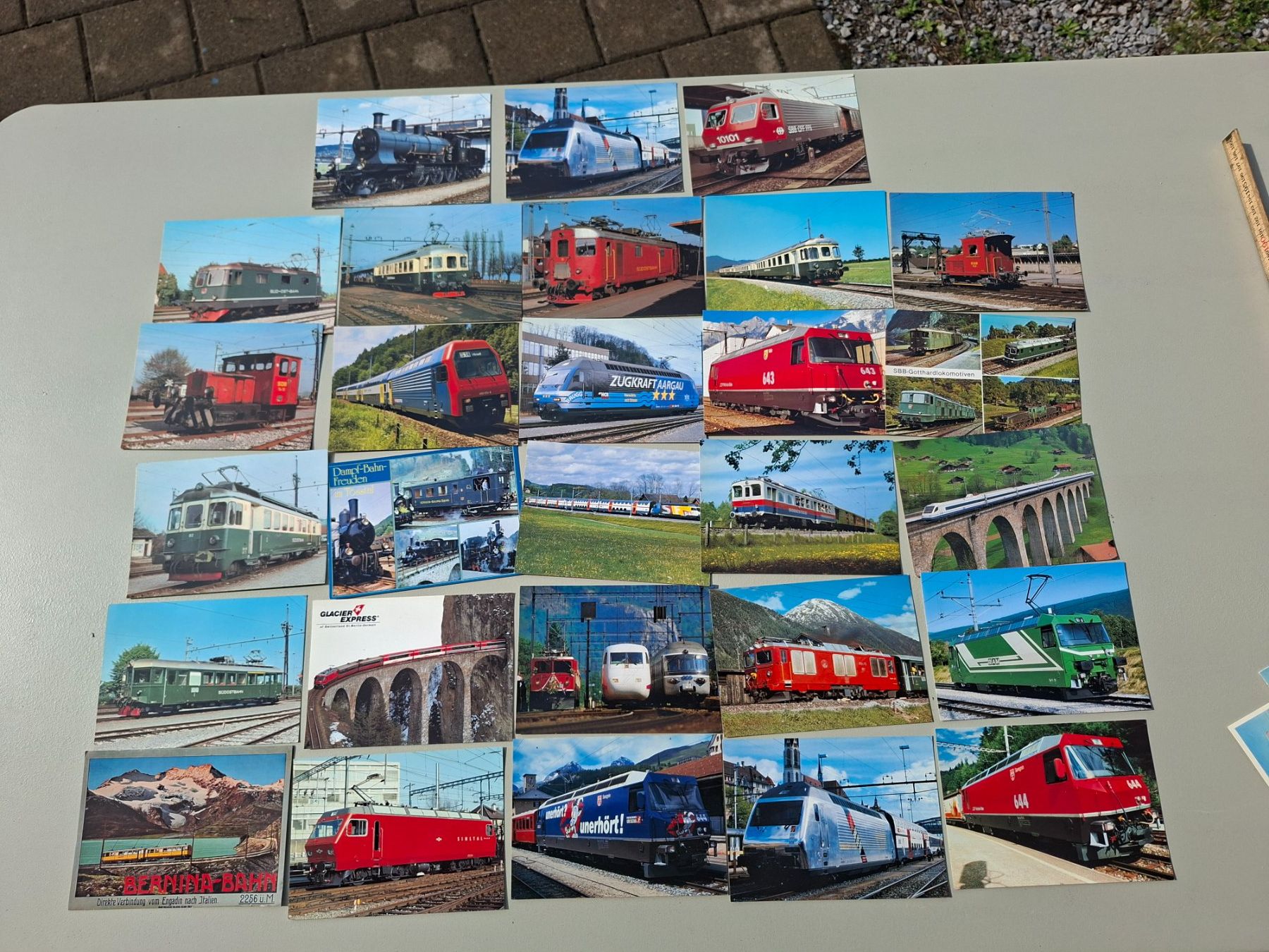 Cartoline postali: Set Eisenbahn Postkarten diverse Motive gebraucht – Usato da Schaffhausen venduto da meteor7 1