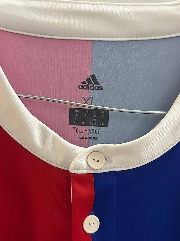 FC Basel Canottiere & Pantaloni: FC Basel Trikot Saison 17/18 XL – Usato da Basel venduto da noe.isler 3