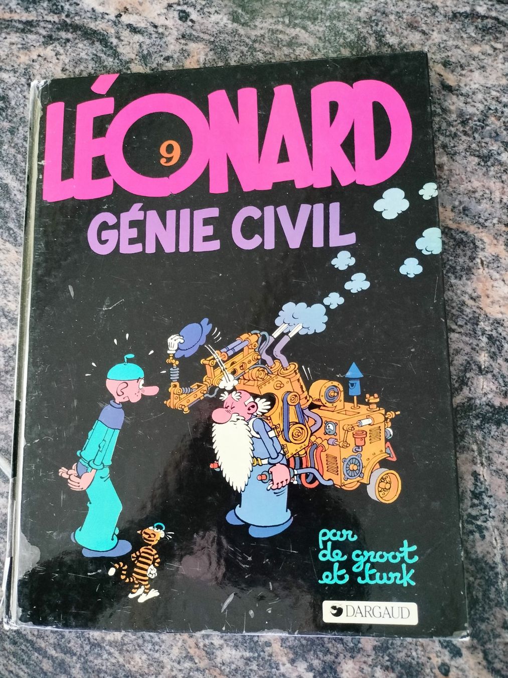 Comics: Léonard, tome 9 Génie Civil – Gebraucht aus Cortaillod von rozinna