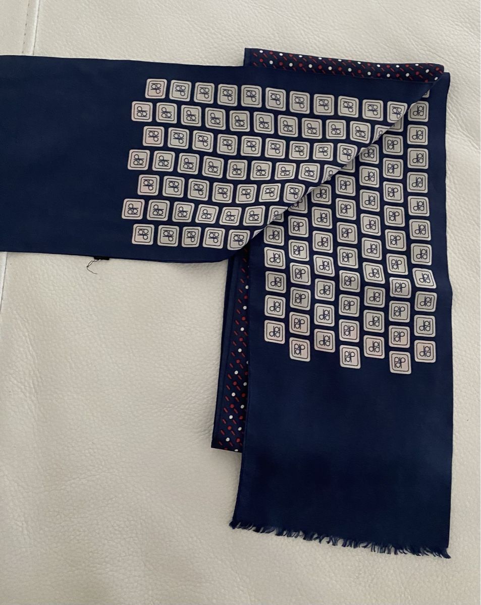 Foulard & Sciarpe: Seiden Schal – Usato da Opfikon venduto da Luis144 2