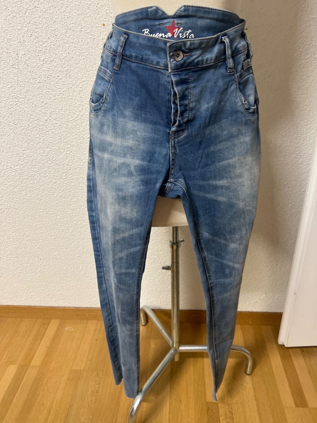 Buena Vista Jeans: Buena Vista Jeans Modell Bea – Usato da Maienfeld venduto da 8796