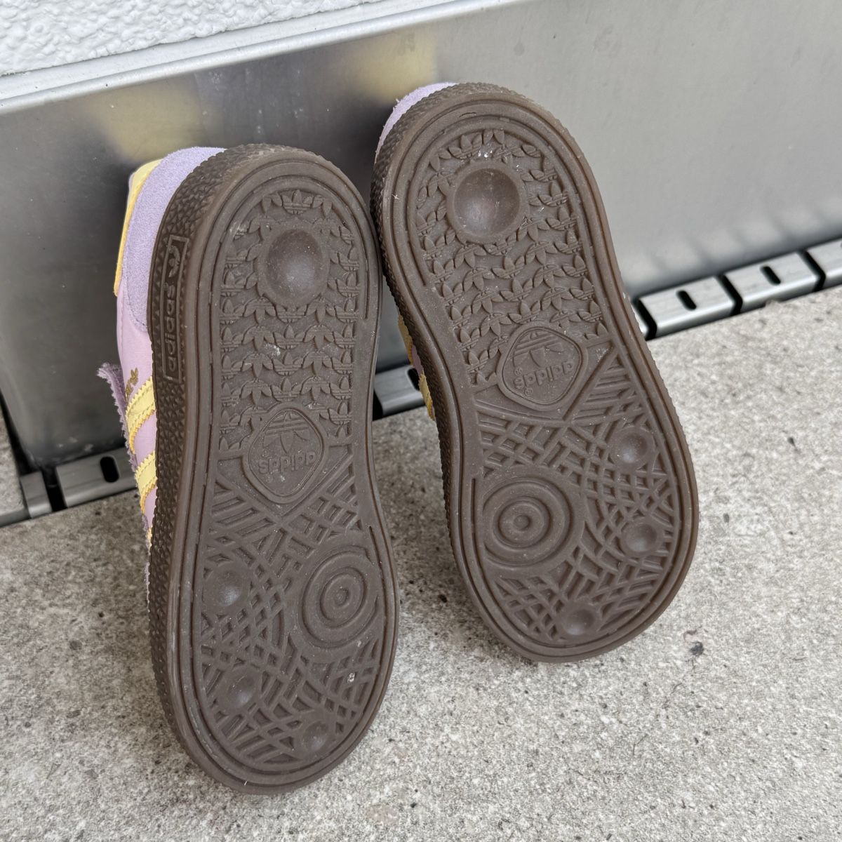 Adidas Scarpe per ragazzi: Kinder Adidas Spezial Grösse 26 – Usato da Itingen venduto da JDG11 2