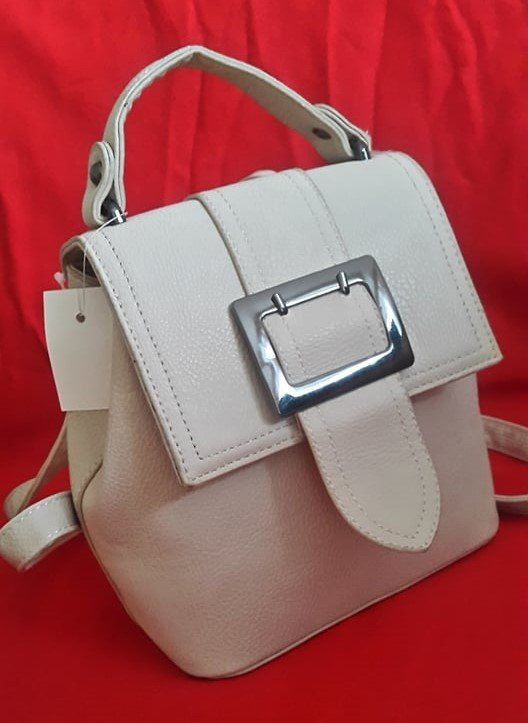 Zaini: petit Sac a dos – Nuovo (secondo la descrizione) da Renens VD venduto da cla_7zv5