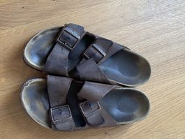 Birkenstock Arizona Sandalen Leder braun getragener Zustand