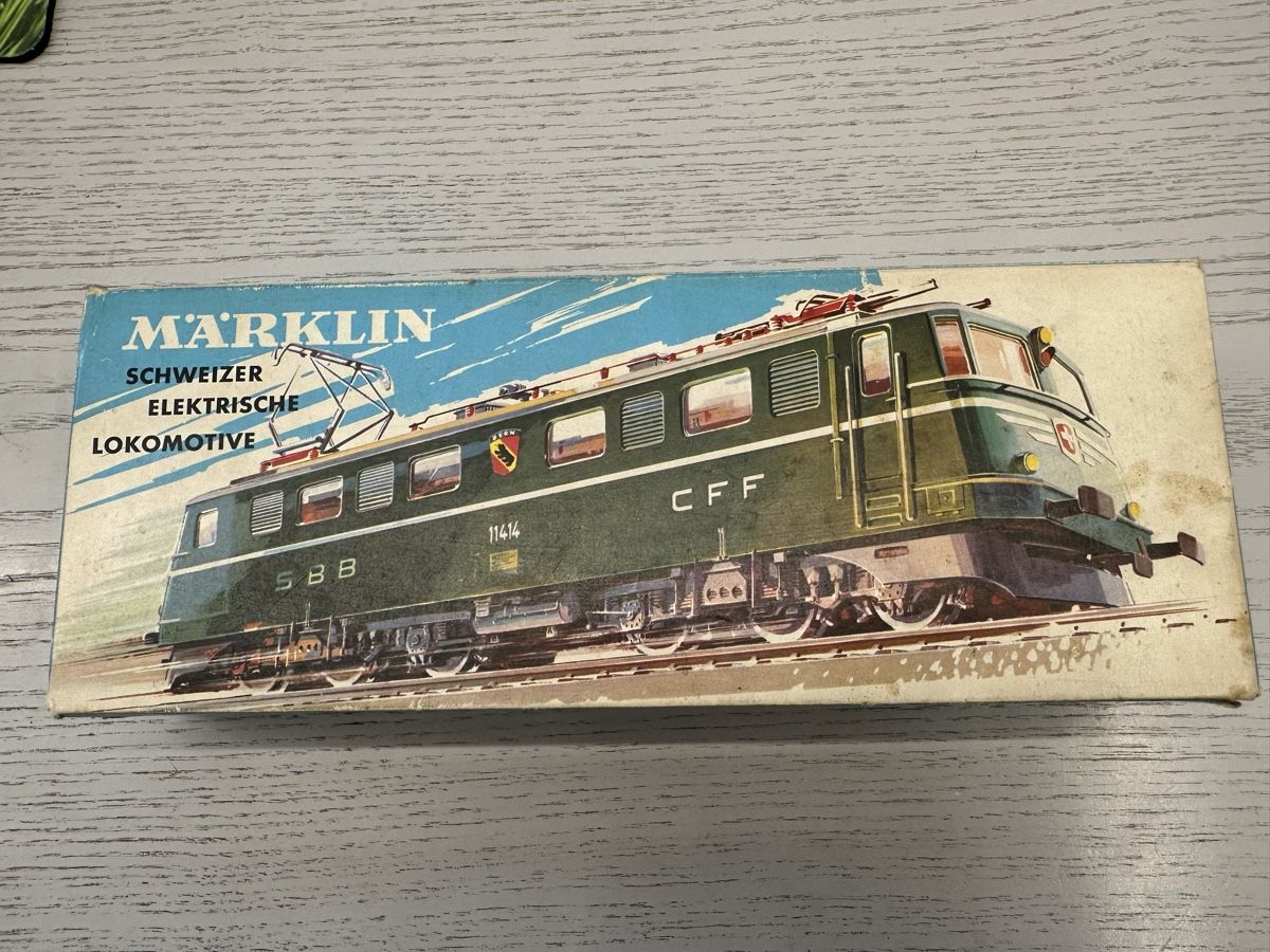 Märklin Modellini di ferrovie: Märklin 3050 SBB Ae 6/6 Bern – Usato da Lupsingen venduto da New-Haven 8