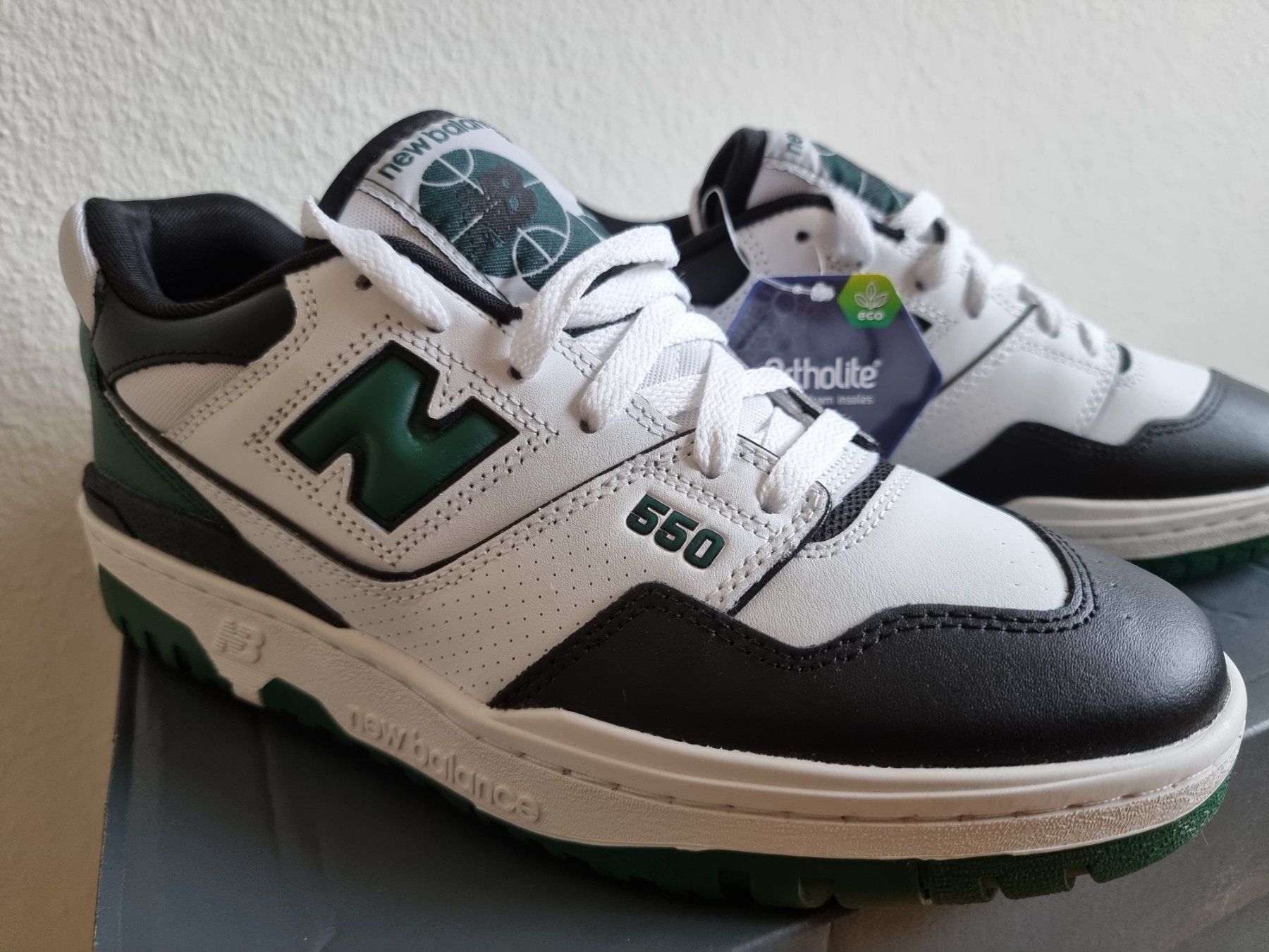 New Balance Scarpe da uomo: New Balance 550 White Green Black – Nuovo e nell'imballaggio originale da Glarus venduto da fschneider99 6