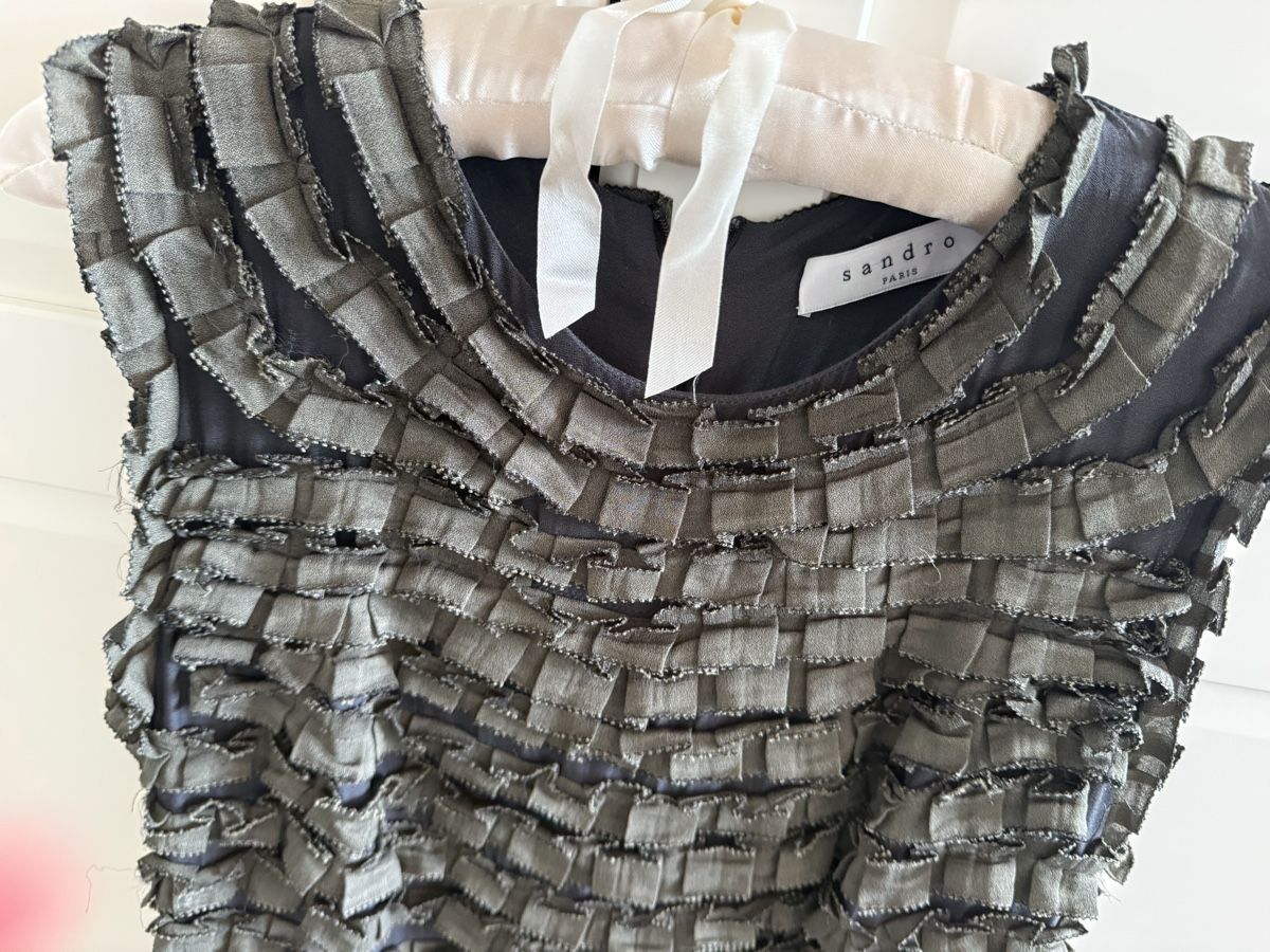 Sandro Vestiti: Sandro Kleid , Mini Kleid GR 3 ( DE 38) – Usato da Meilen venduto da Da-M 2