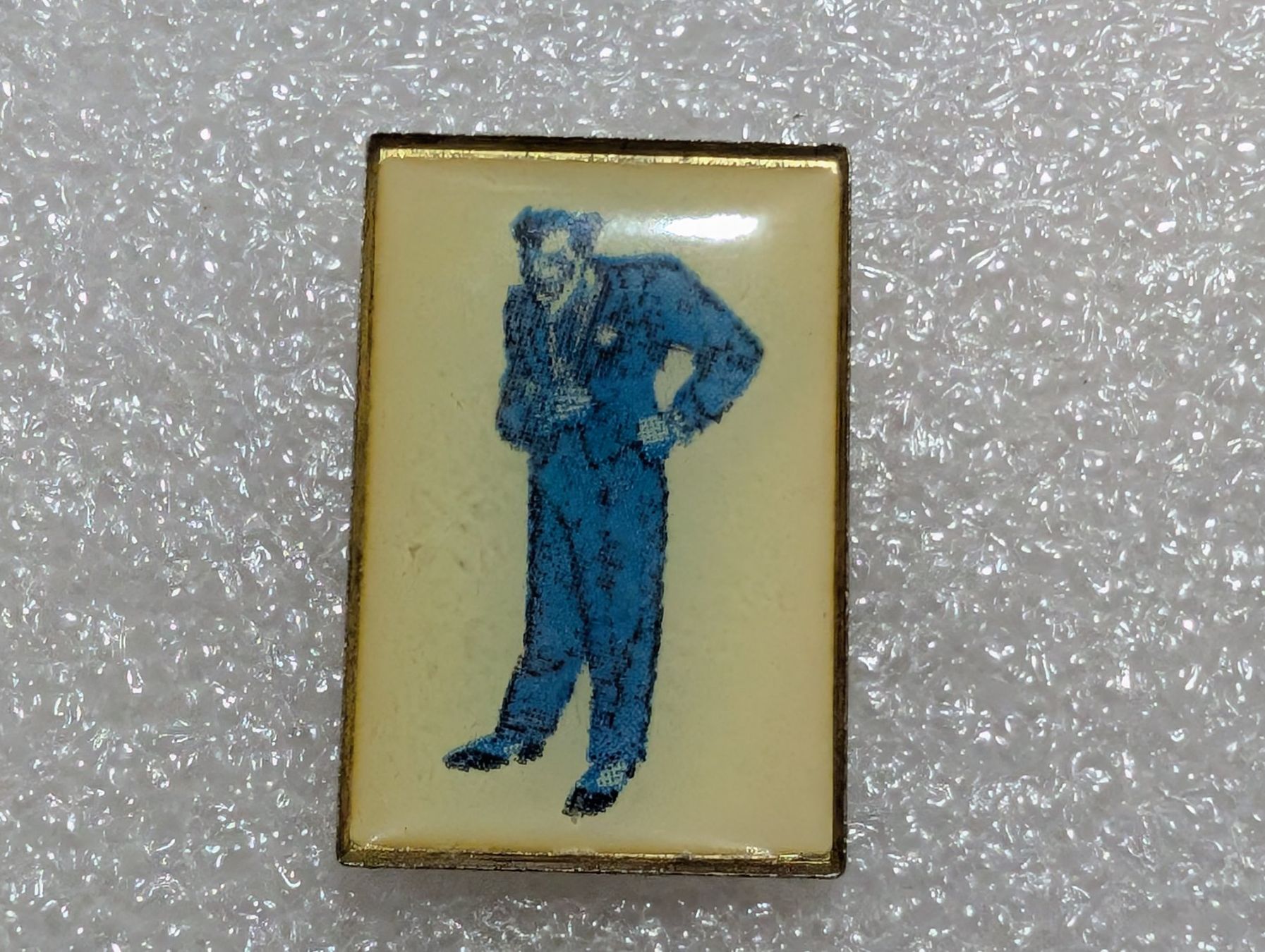 Placchette & Badge: Ansteckpin 248: – Usato da Oppligen venduto da Pin-Fall-Shop